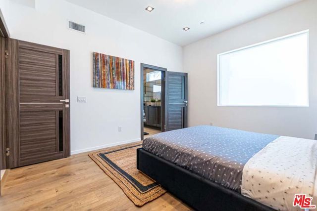 11658 Morrison Street, Valley Village, CA 91601