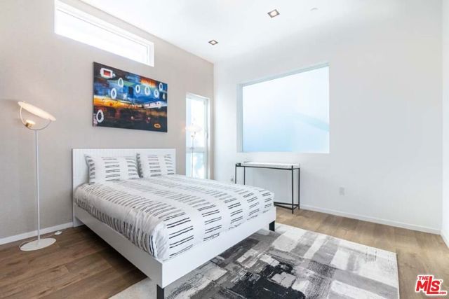11658 Morrison Street, Valley Village, CA 91601