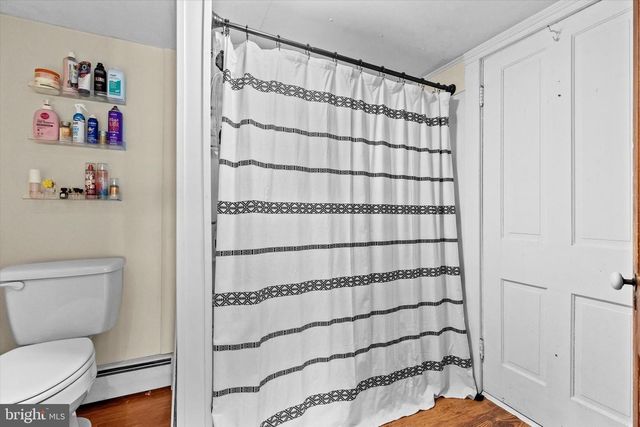 210 CHARLES AVENUE, Hanover, PA 17331