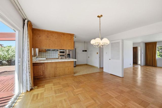 413 Whitehall Road, Alameda, CA 94501