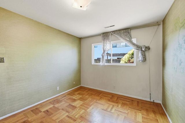 413 Whitehall Road, Alameda, CA 94501