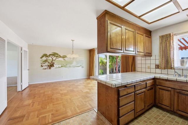 413 Whitehall Road, Alameda, CA 94501