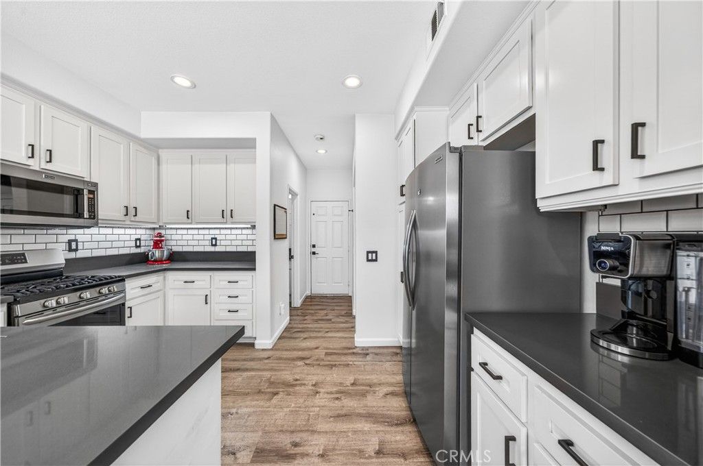 Image 13 of property listing at 35899 Gatineau, Murrieta, CA 92563