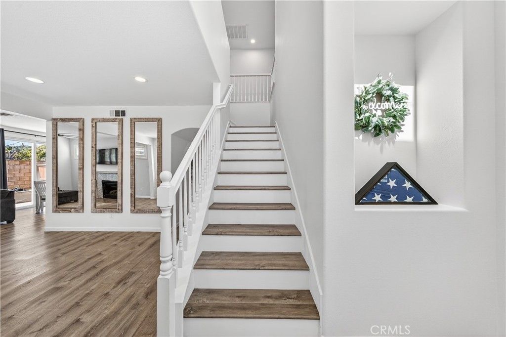 Image 3 of property listing at 35899 Gatineau, Murrieta, CA 92563