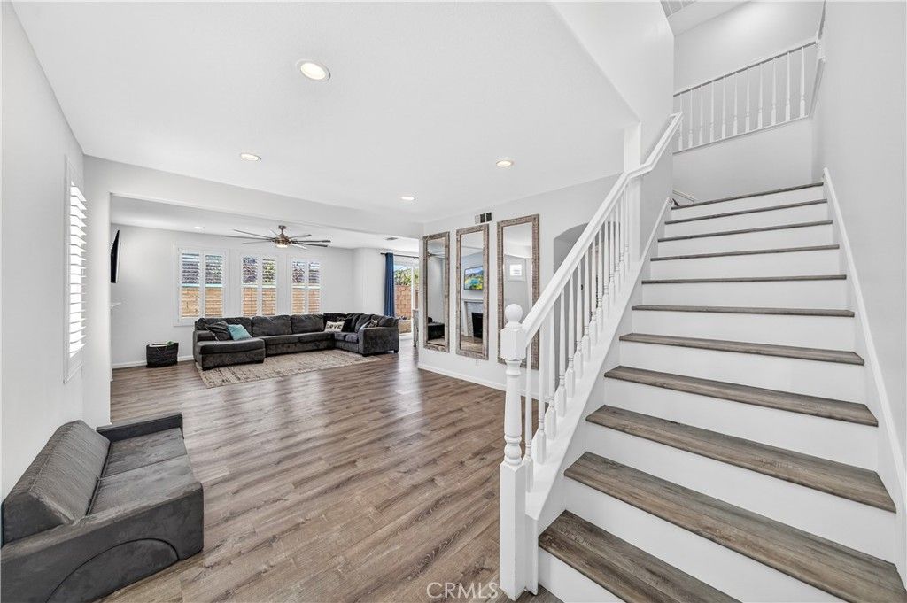 Image 4 of property listing at 35899 Gatineau, Murrieta, CA 92563