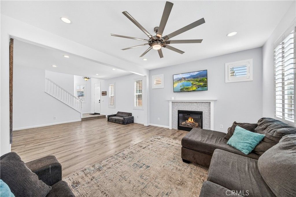 Image 9 of property listing at 35899 Gatineau, Murrieta, CA 92563