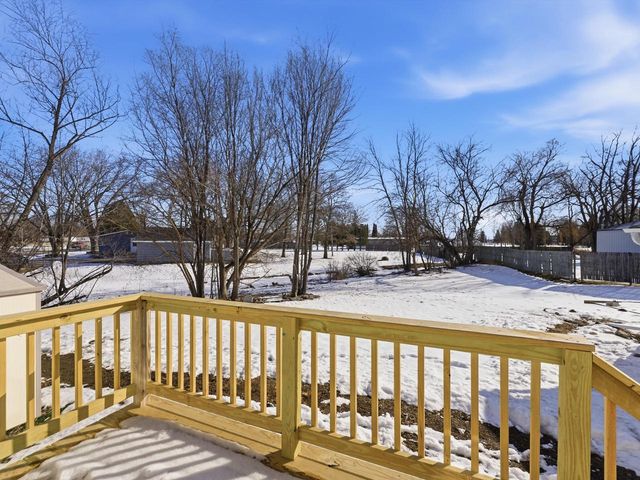 320 Lincoln AVENUE, Omro, WI 54963