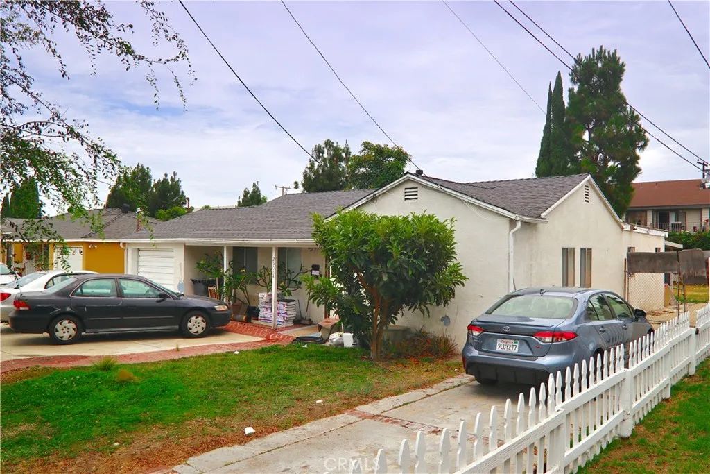 2505 Huckleberry Road, Santa Ana, CA 92706