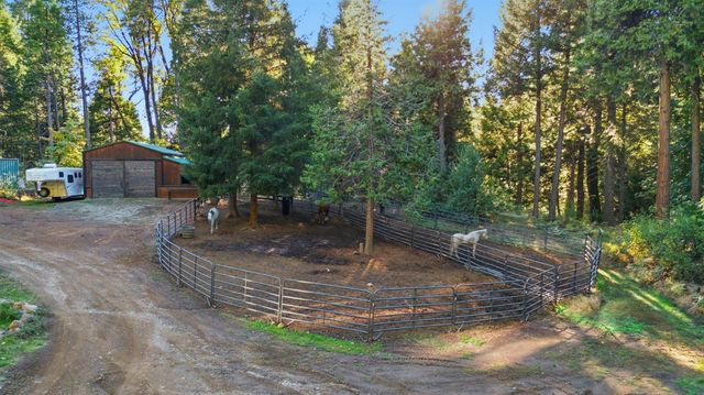 11234 Valencia Rd, Nevada City, CA 95959