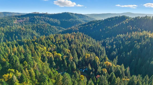 11234 Valencia Rd, Nevada City, CA 95959