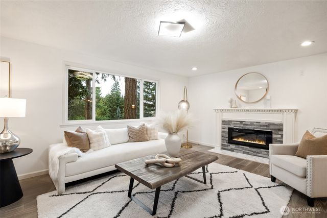 14910 SE 47th Court, Bellevue, WA 98006