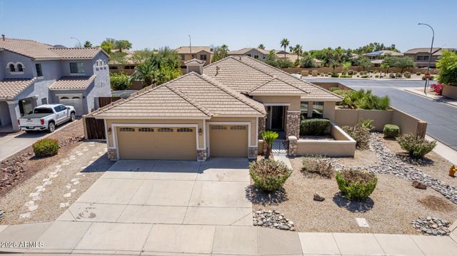 6668 S Garnet Way, Chandler, AZ 85249