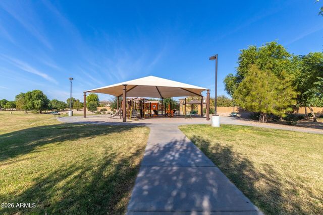 6668 S Garnet Way, Chandler, AZ 85249
