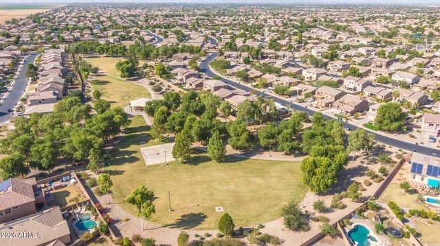 6668 S Garnet Way, Chandler, AZ 85249