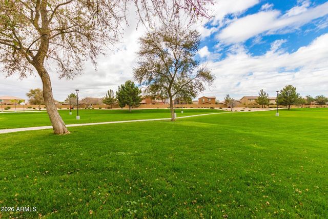 6668 S Garnet Way, Chandler, AZ 85249
