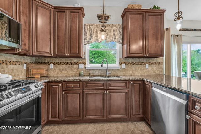 16 Saveria Court, Howell, NJ 07731