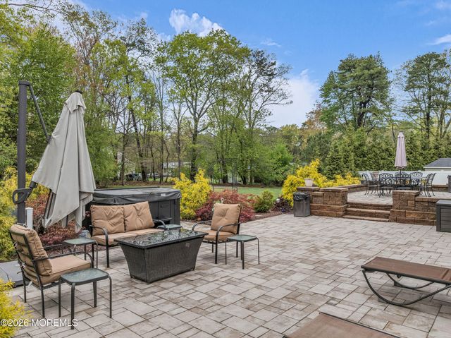 16 Saveria Court, Howell, NJ 07731