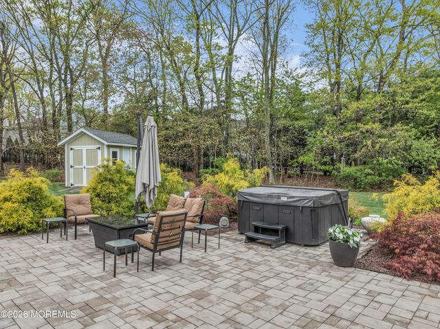 16 Saveria Court, Howell, NJ 07731