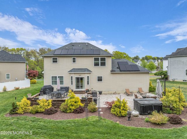 16 Saveria Court, Howell, NJ 07731