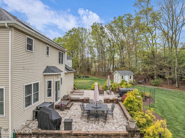 16 Saveria Court, Howell, NJ 07731