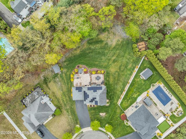 16 Saveria Court, Howell, NJ 07731