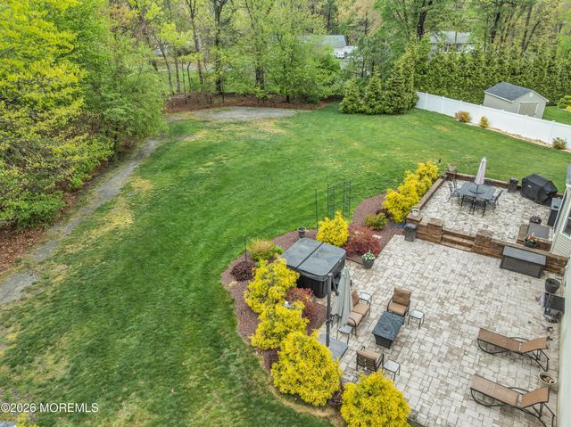 16 Saveria Court, Howell, NJ 07731
