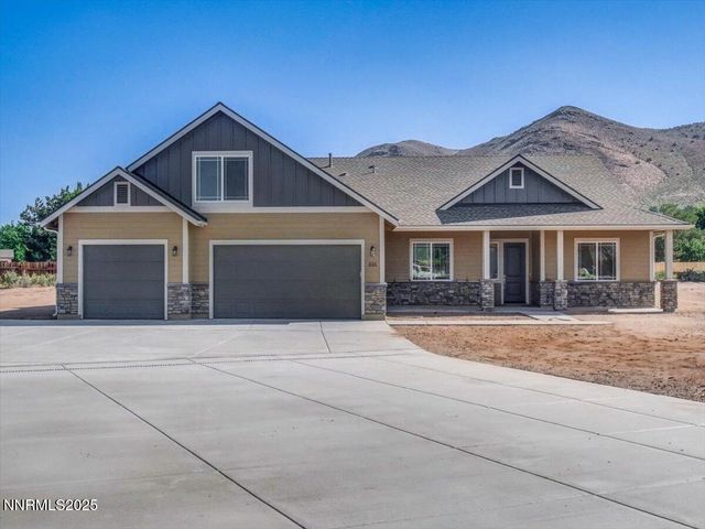 2765 Squires Street, Minden, NV 89423