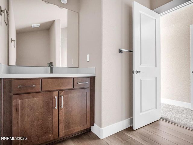 2765 Squires Street, Minden, NV 89423