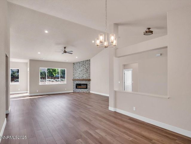 2765 Squires Street, Minden, NV 89423