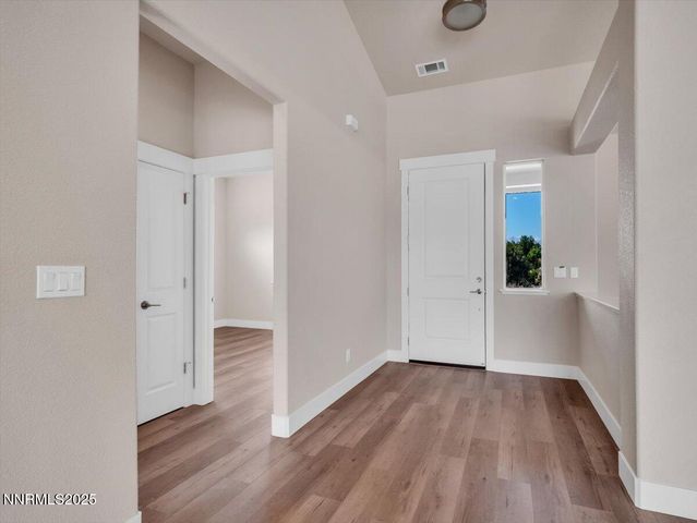 2765 Squires Street, Minden, NV 89423