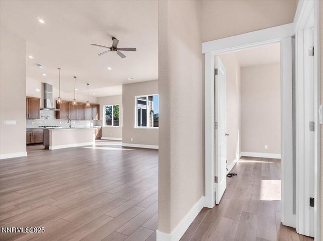 2765 Squires Street, Minden, NV 89423