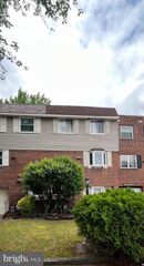 129 LAUREBA AVE, Stratford, NJ 08084