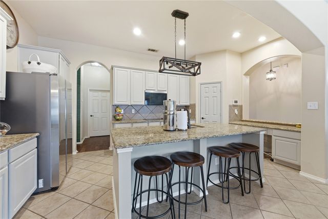 1322 Mcalpin Road, Midlothian, TX 76065