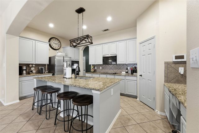 1322 Mcalpin Road, Midlothian, TX 76065