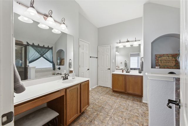 1322 Mcalpin Road, Midlothian, TX 76065