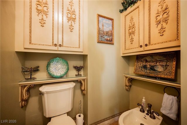 2747 Paradise Road 2801, Las Vegas, NV 89109