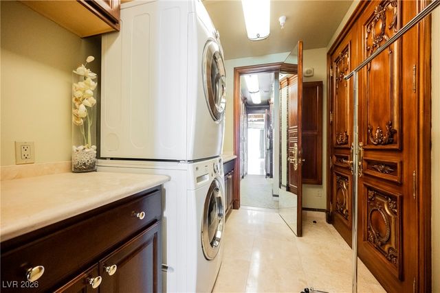 2747 Paradise Road 2801, Las Vegas, NV 89109