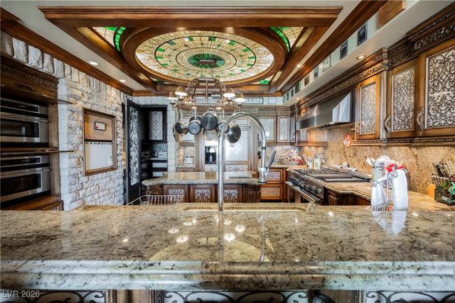 2747 Paradise Road 2801, Las Vegas, NV 89109