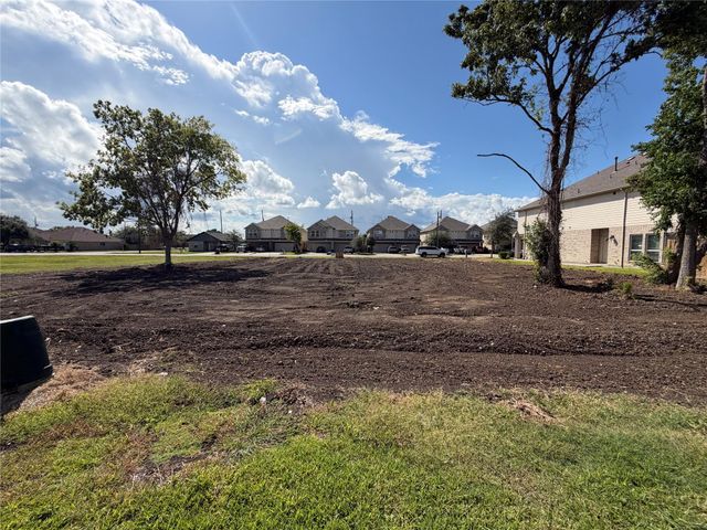 0 N 1st Avenue, La Porte, TX 77571