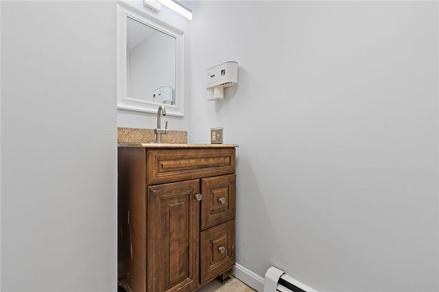 72 Dayton Avenue, Warwick, RI 02889