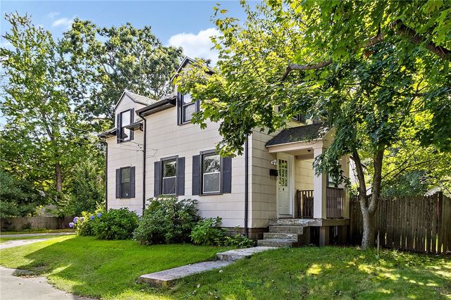 72 Dayton Avenue, Warwick, RI 02889