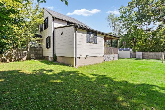 72 Dayton Avenue, Warwick, RI 02889