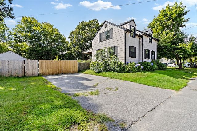 72 Dayton Avenue, Warwick, RI 02889