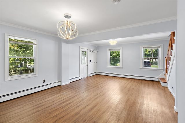 72 Dayton Avenue, Warwick, RI 02889