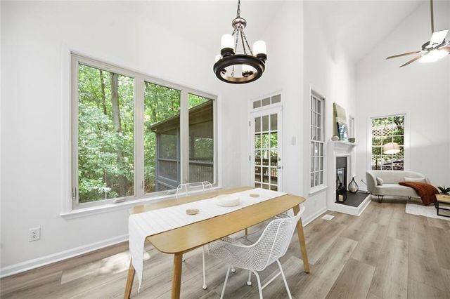 3075 Park Chase, Alpharetta, GA 30022