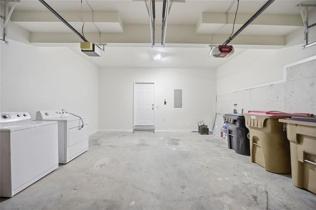 3075 Park Chase, Alpharetta, GA 30022