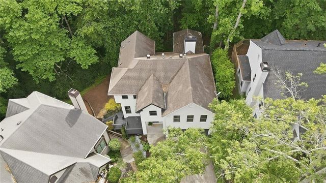 3075 Park Chase, Alpharetta, GA 30022