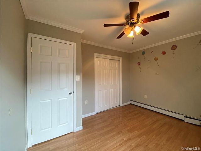 16 Washington Place, Newburgh, NY 12550
