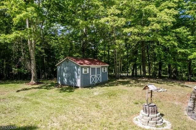 10 Plumer Rd, Frankford Twp., NJ 07860