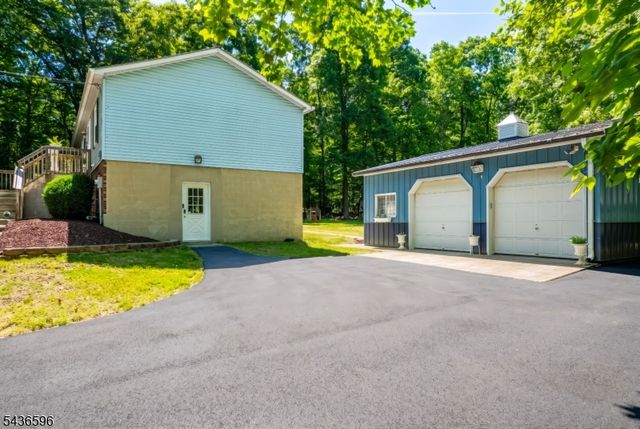 10 Plumer Rd, Frankford Twp., NJ 07860